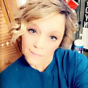 Meet your Posher, Sharon